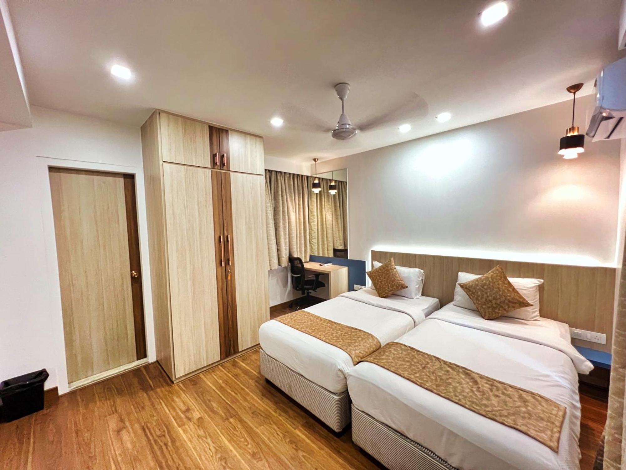 White House By Maxxvalue Service Apartments Bandra Mumbai Exterior photo